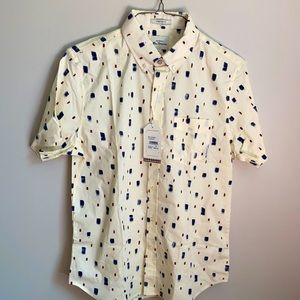 Stretch might fit short sleeve shirt